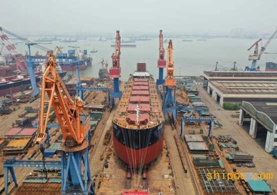 中船澄西為韓國SM建造的28號(hào)8.2萬噸散貨船簽字交付