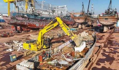 涉漁“三無”船舶集中拆解活動在威海舉行,共拆除187艘